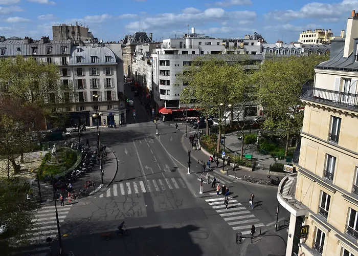 Absolute Hotel Paris République